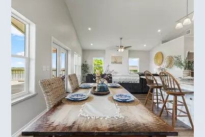 864 Seagull, Sargent, TX 77414 - Photo 14