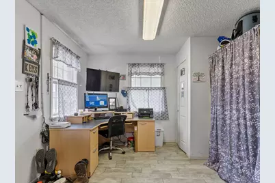 21126 Highway 111, Louise, TX 77455 - Photo 22