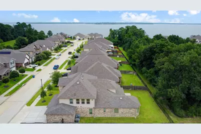 13214 Westmont Heights Lane, Houston, TX 77044 - Photo 40