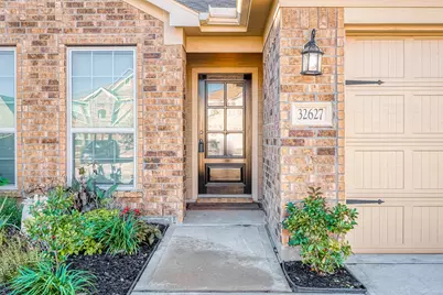 32627 Dew Crest Street, Fulshear, TX 77423 - Photo 4