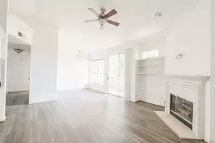 2111 Welch St, Houston, TX 77019 - Photo 2