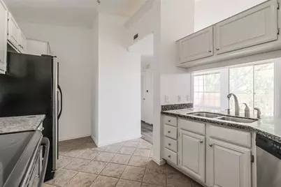 2111 Welch Street #A301, Houston, TX 77019 - Photo 6