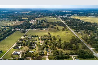 391 County Road 2010, Liberty, TX 77575 - Photo 18