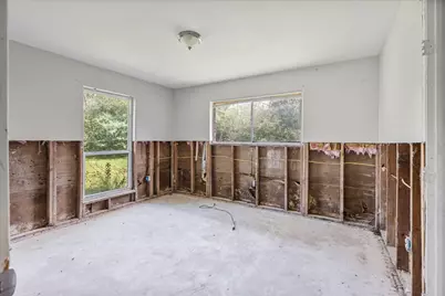 906 Brook Forest Court, Conroe, TX 77385 - Photo 16