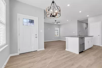4905 Paula Street #A, Houston, TX 77033 - Photo 10
