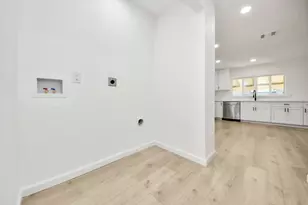 15307 Camino Del Sol Dr, Houston, TX 77083 - Photo 30