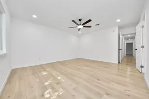 15307 Camino Del Sol Dr, Houston, TX 77083 - Photo 22