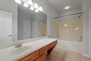 14215 Darrah Dr, Houston, TX 77090 - Photo 20