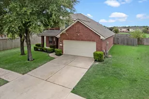 14215 Darrah Dr, Houston, TX 77090 - Photo 2
