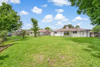 12514 Frazier River Drive, Houston, TX 77050 - Photo 20