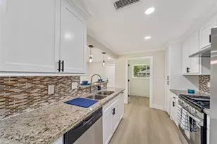 12514 Frazier River Dr, Houston, TX 77050 - Photo 8