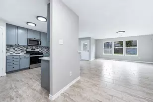 6701 Hidden Colony Ln, Dickinson, TX 77539 - Photo 8