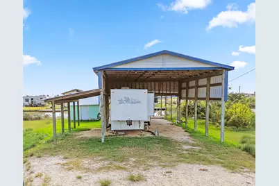 14507 Chimaera Road, Sargent, TX 77414 - Photo 2