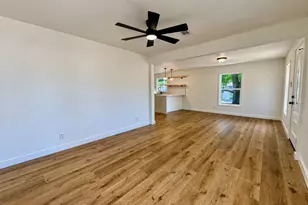 925 Joseph St, Pasadena, TX 77506 - Photo 2