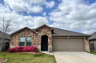 3923 Hawaiian Ct, Baytown, TX 77521 - Photo 1