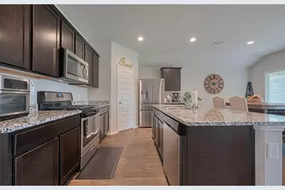 3923 Hawaiian Court, Baytown, TX 77521 - Photo 2