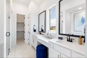 12343 Hackberry Dr, Mont Belvieu, TX 77523 - Photo 34