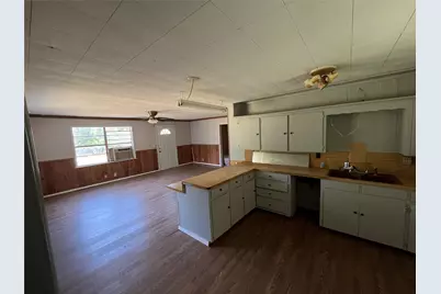 87 Brazil Boulevard, Huntsville, TX 77320 - Photo 6