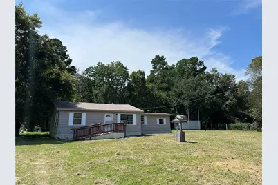 87 Brazil Boulevard, Huntsville, TX 77320 - Photo 2