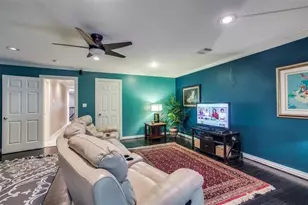 423 Marshall St, Houston, TX 77006 - Photo 22