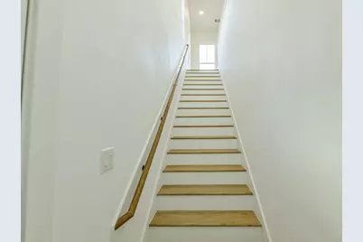 162 Wallace Street #B, Houston, TX 77022 - Photo 4