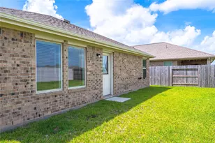 2805 Fountain Woods Dr, League City, TX 77573 - Photo 30