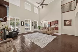3830 Cypress Point Dr, Mont Belvieu, TX 77523 - Photo 8