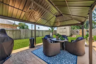 3830 Cypress Point Dr, Mont Belvieu, TX 77523 - Photo 34