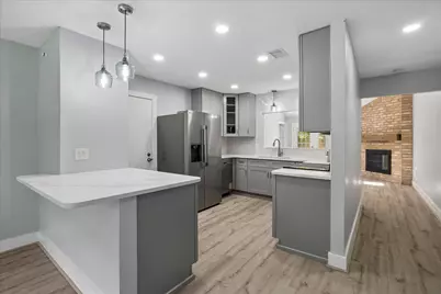 17 Oldstream Court, The Woodlands, TX 77381 - Photo 12