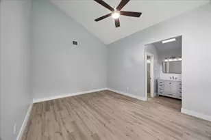 17 Oldstream Ct, The Woodlands, TX 77381 - Photo 14