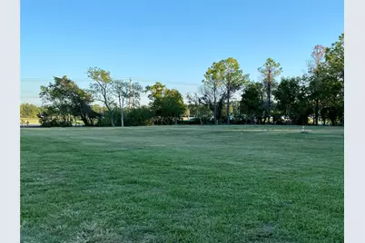 2609 Hughes Road, Dickinson, TX 77539 - Photo 28