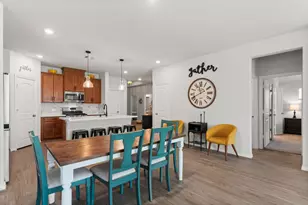 340 Honey Mesquite Path, Conroe, TX 77318 - Photo 2