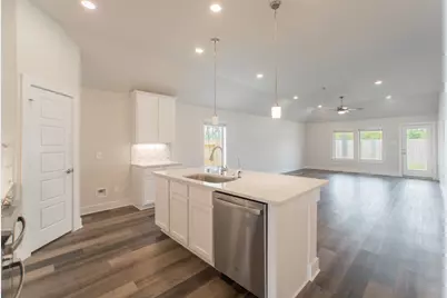 10289 S Goshawk Trail, Conroe, TX 77385 - Photo 10