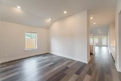 10289 S Goshawk Trail, Conroe, TX 77385 - Photo 8