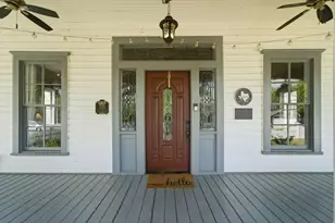 705 College St, Montgomery, TX 77356 - Photo 8