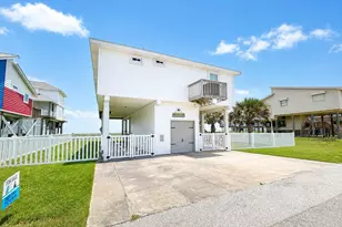 22321 Kennedy Dr, Galveston, TX 77554 - Photo 2