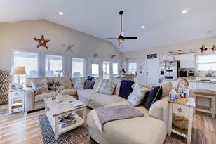 22321 Kennedy Dr, Galveston, TX 77554 - Photo 10