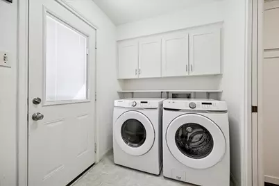 10323 Pine Forest Road, Houston, TX 77042 - Photo 22