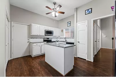 818 Maple Branch Lane, Pearland, TX 77584 - Photo 18