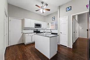 818 Maple Branch Ln, Pearland, TX 77584 - Photo 18