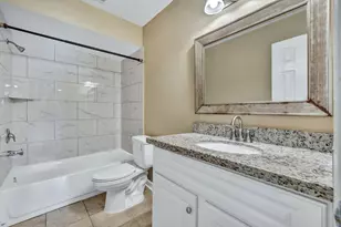 770 Memorial Mews St, Houston, TX 77079 - Photo 16