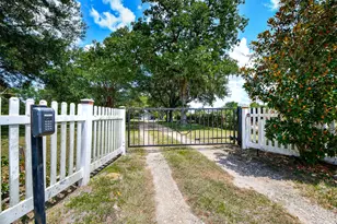25550 W Fm 1097 Rd, Montgomery, TX 77356 - Photo 1