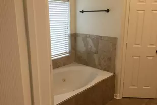 10917 Spruce Dr S, La Porte, TX 77571 - Photo 10