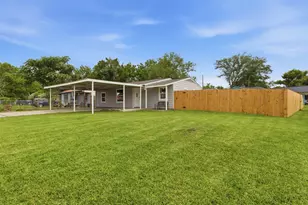 2307 Windsor Ln, Pasadena, TX 77506 - Photo 1
