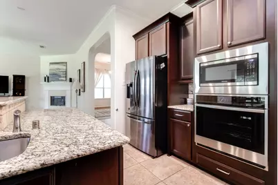 3006 Southern Mill Court, Pearland, TX 77584 - Photo 8