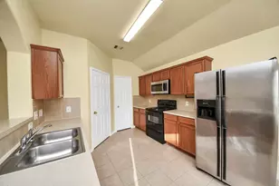 9322 Taftsberry Dr, Houston, TX 77095 - Photo 8