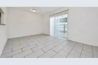 1701 Upland Drive #155, Houston, TX 77043 - Photo 4