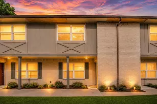 1701 Upland Dr, Houston, TX 77043 - Photo 1