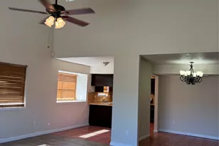 1034 Heathfield Dr, Channelview, TX 77530 - Photo 10