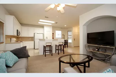 191 N Burberry Park Circle, The Woodlands, TX 77382 - Photo 14